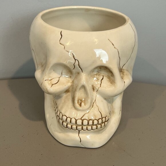 Skull Bowl with Skeleton Arm Spoon Decorative Halloween Dia de los Muertos Decor - Picture 2 of 16